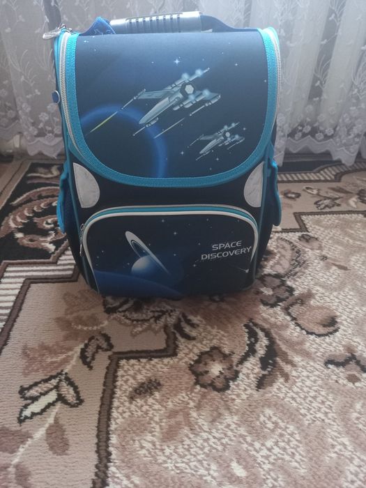 Рюкзак б.у в хорошем состоянии