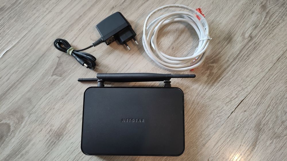 Router Netgear N300 JWNR2010v5