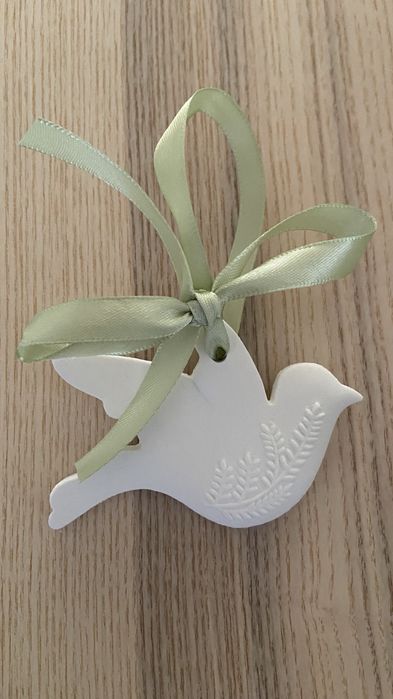 Andorinha/pomba em gesso perfumado lembranças batizados, casamentos