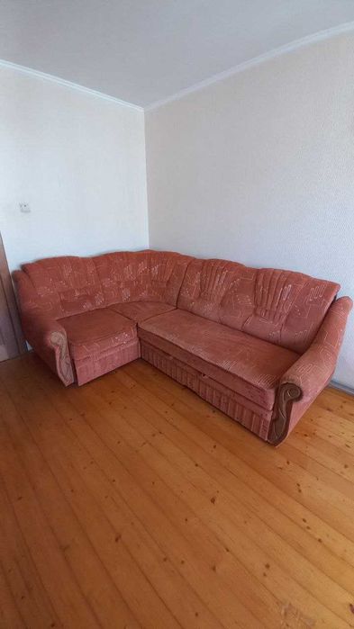 Кутовий диван, зроблений під замовлення