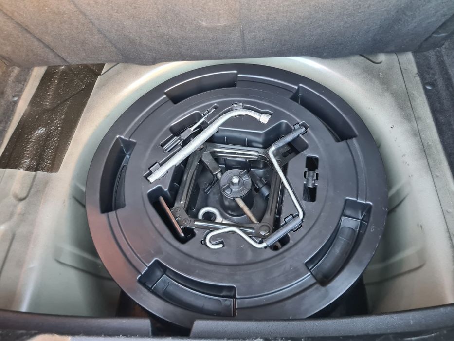 Lancia Delta 1.6 Multijet (2010)-Estilo italiano