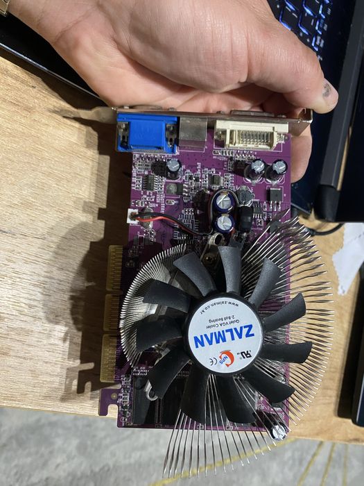 Karta graficzna gforce fx 5700 LE