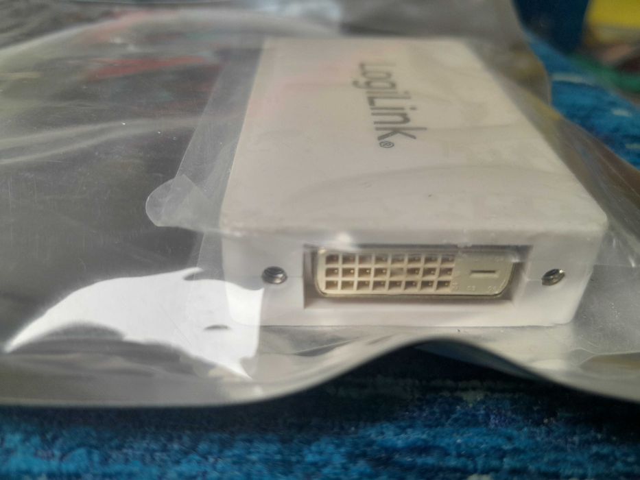 Adapter LogiLink miniDisplayPort - HDMI/DVI/DP 3w1