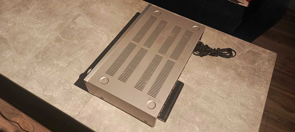 Amplituner Diora Tosca 303