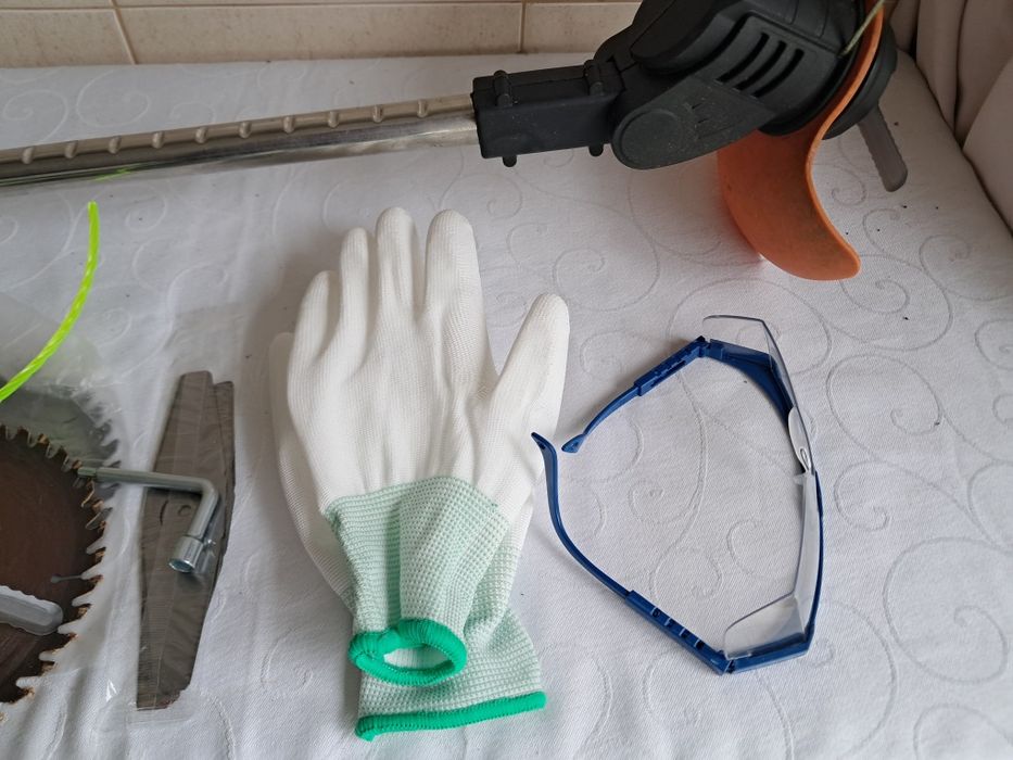 Roçadeira a bateria