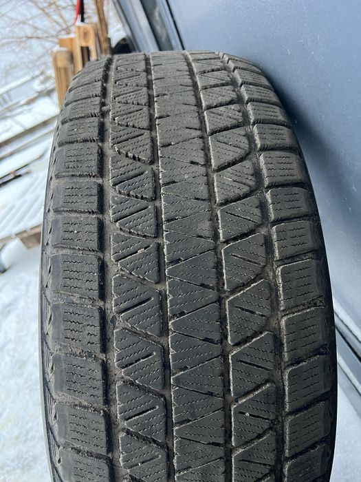 Зимові шини BRIDGESTONE  245/55 R19