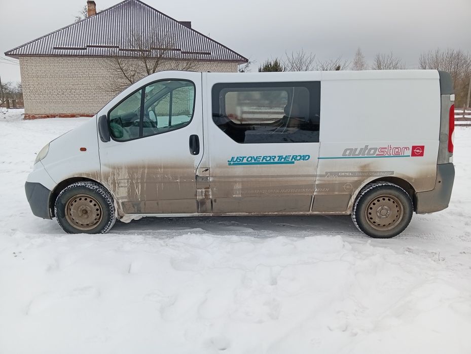 Опель Віваро,2007 рік