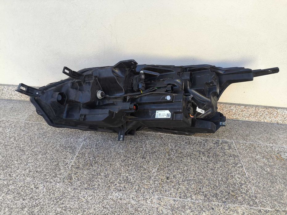 Farol Nissan Qashqai direito full led