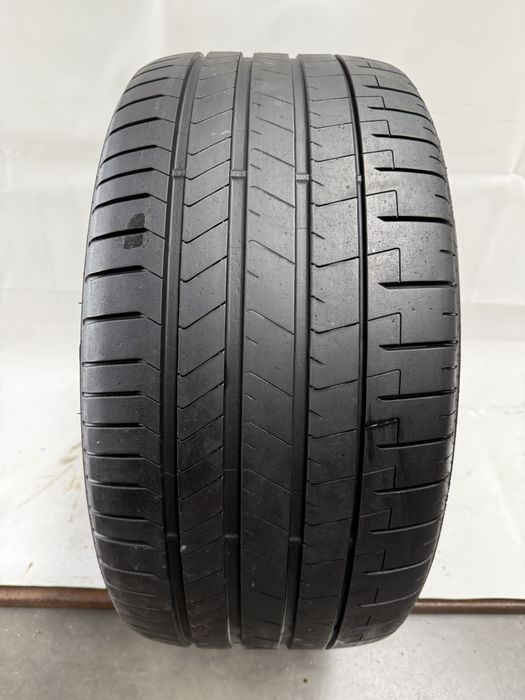 315/35/22 Pirelli P ZERO * 111Y 2022R