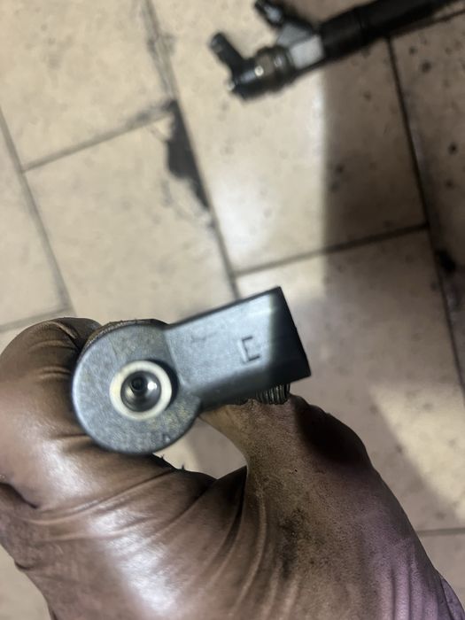 6 injectores 530d e60/61 218cv