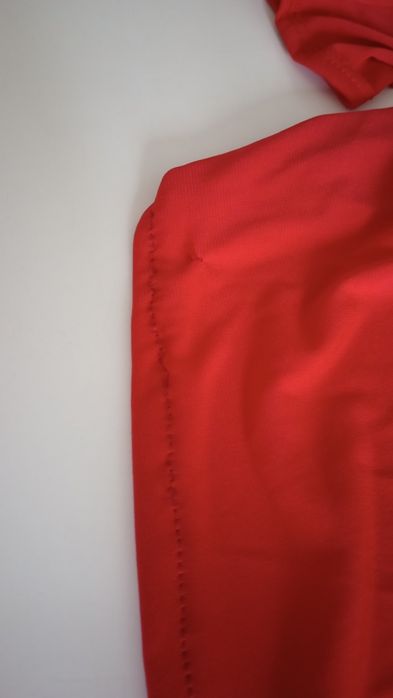 Sukienka czerwona Pakuten