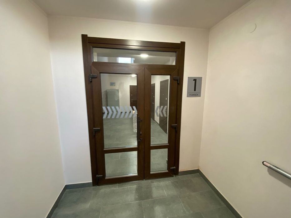 Продається простора 3-кімнатна квартира в новобудові  м. Хуст з газовим опаленням - View 3