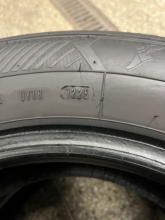 Goodyear Efficient Grip 195 65 15