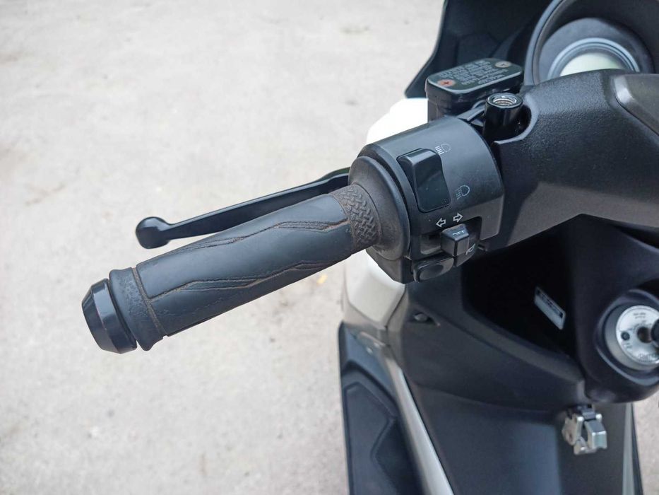 Yamaha N max 155