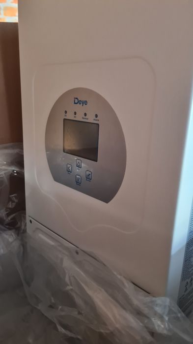 Гібридний інвертор 6кВт Deye SUN-6K-SG03LP1-EU WiFi 6кВт 1 фаза