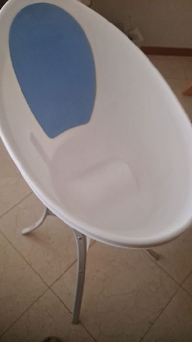 Banheira bebê com suporte schnuggle
