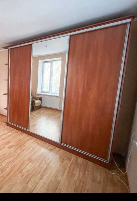 Продам шафу-купе