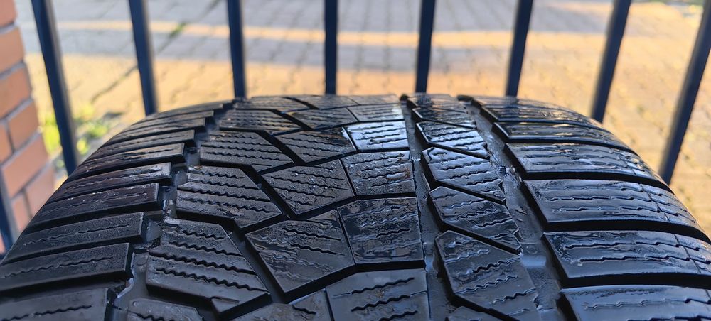 Opony Zimowe BMW X3 G01 21" Przód 245, Tył 275 Continental TS860