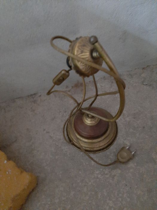 Candeeiro  de mesinha cabeceira