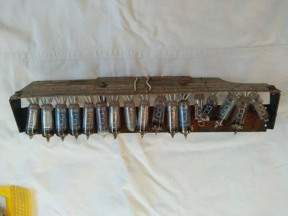 Платы индикации (12 целых индикаторов ИВ-6)