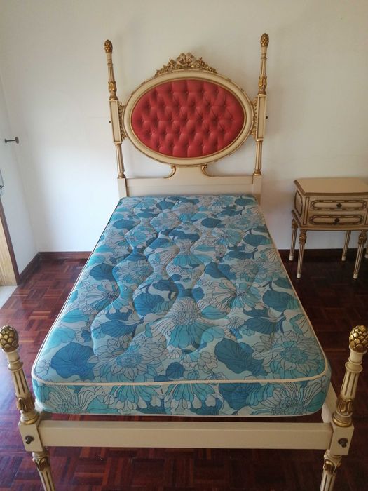 Mobilia de quarto - estilo Luis XVI (solteiro / 2 camas)