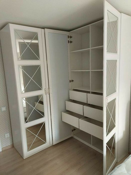 Кухні на замовлення