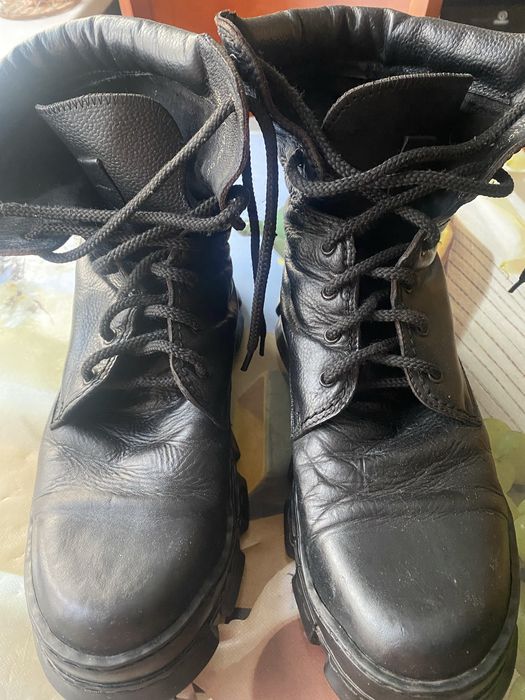 Мужские ботинки .