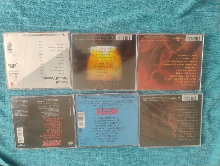 Accept płyty CD.