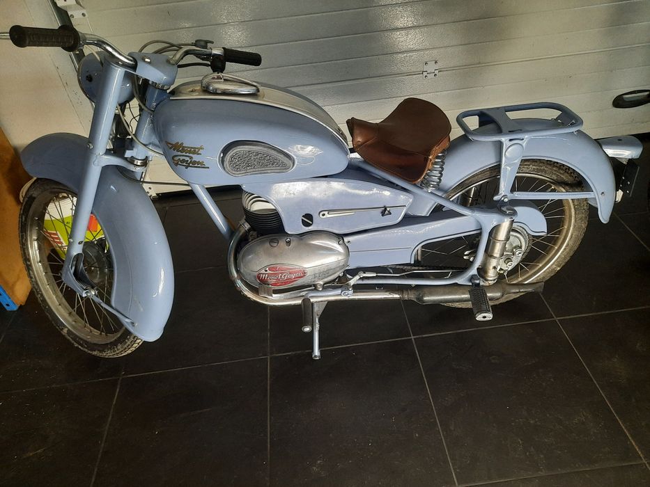 Mota, Scooter Jonway 125 cc, Citroën Berlingo  e outras..