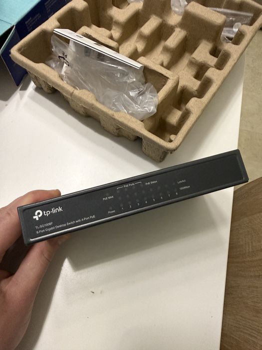 Мережевий комутатор TP-LINK TL-SG1008P