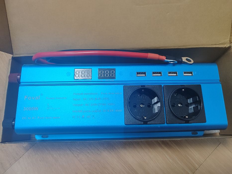 Інвертор з двома розетками 12-220 Foval 3000 Вт чиста сінусоіда синій