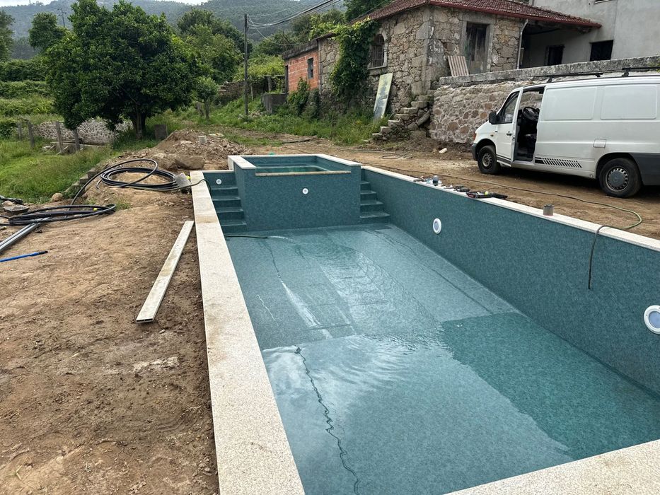 Instalação tela armada Piscinas
