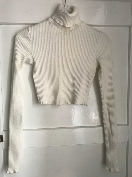 Bershka Golf S krótszy krój