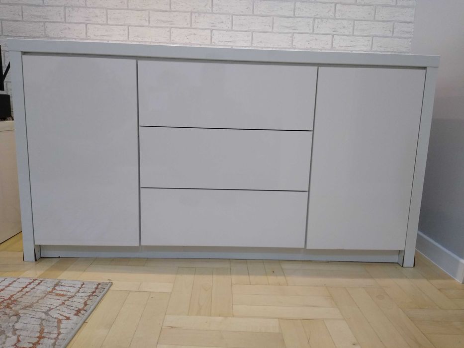 komoda z podwójnej płyty mirror gloss