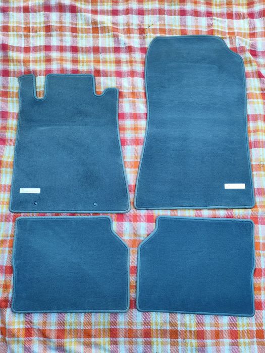 Oryginalne dywaniki Mercedes W140 krótka