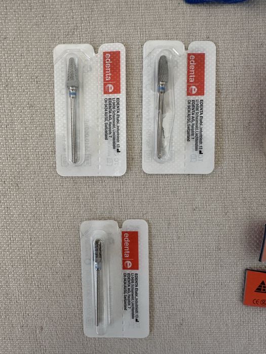 Material Dentária/ Prótese - Como Novo