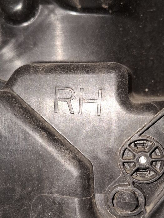 Środek drzwi prawe tylne