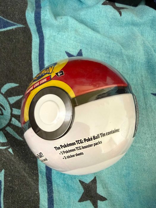 Pokemon Tcg PokeBall Tin E25