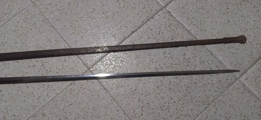 Vendo espada antiga
