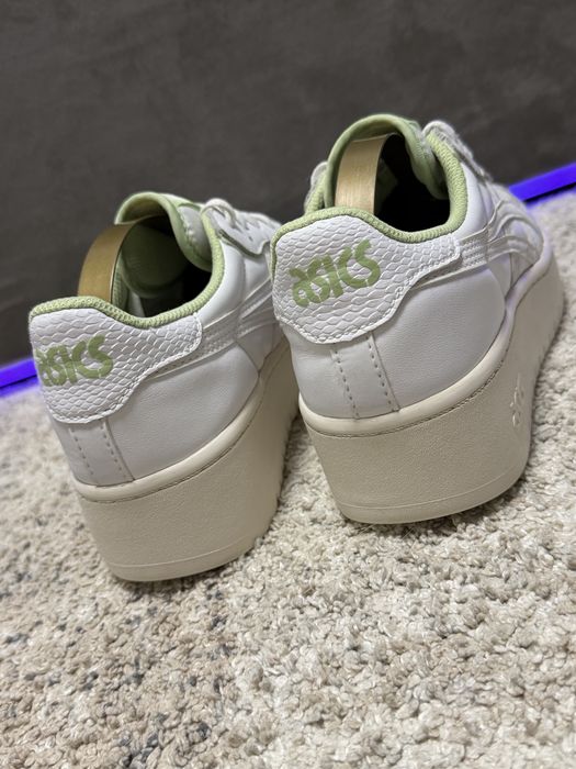 Кроссовки ASICS размер 37
