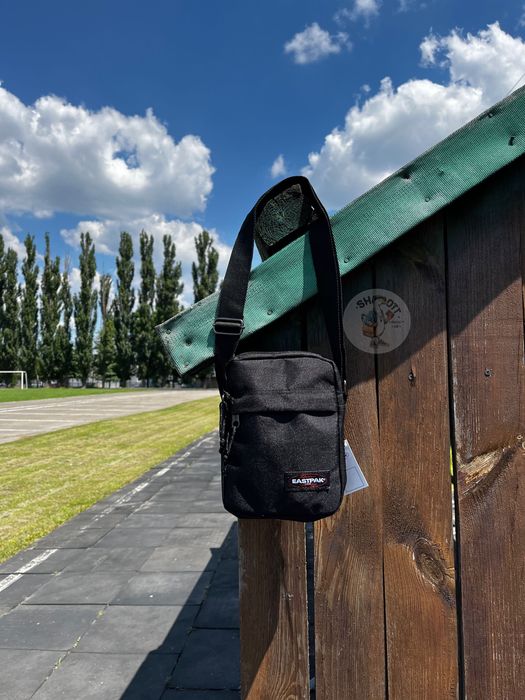 Сумка через плече/месенджер EASTPACK