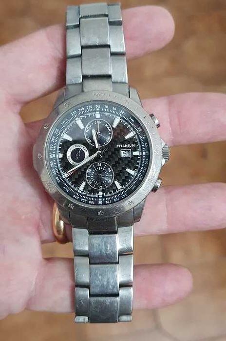 Relógio Titanium