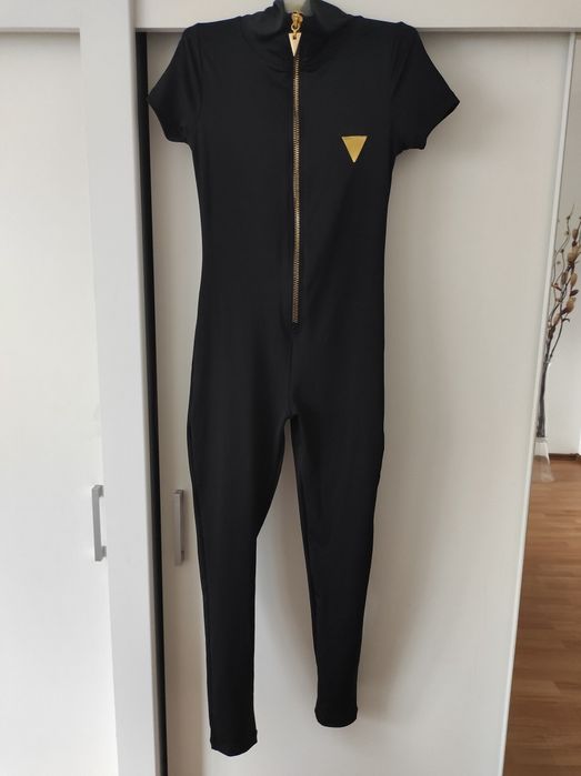 Kombinezon czarny sexy ze złotym xs/s