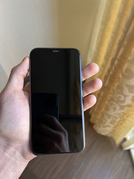 Айфон 11 в отличном слиоянии