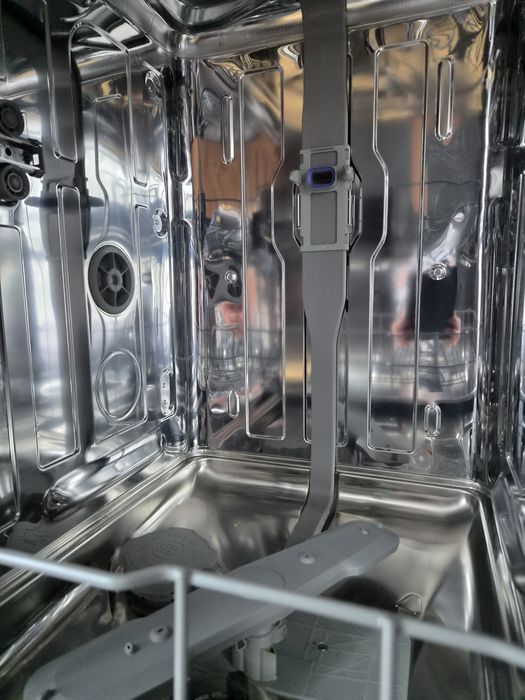 Посудомийна машина Beko DIS35021 — майже нова, ідеальний стан