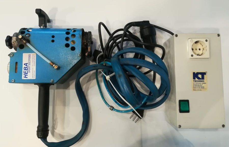 Zalewarka do ślizgu firmy KT-TECHNIC