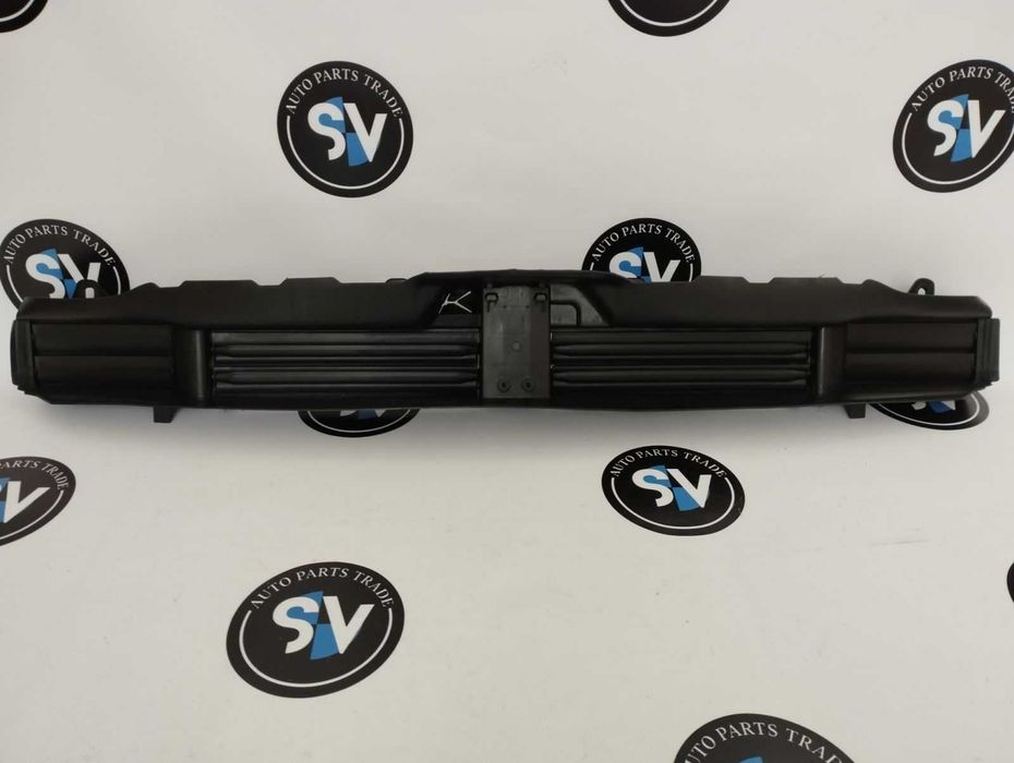 BMW X5 G05 жалюзі радіатора нижні воздуховод 51749465533 дифузор