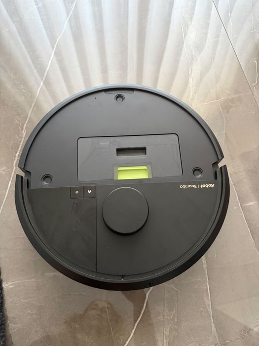 IROBOT Roomba Plus 505 Combo + Base Autowash