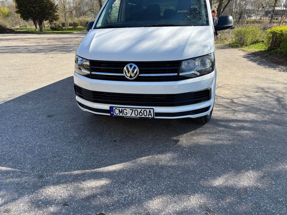 Volkswagen Caravelle Pierwszy właściciel stan idealny z małym przebiegiem autostradowym