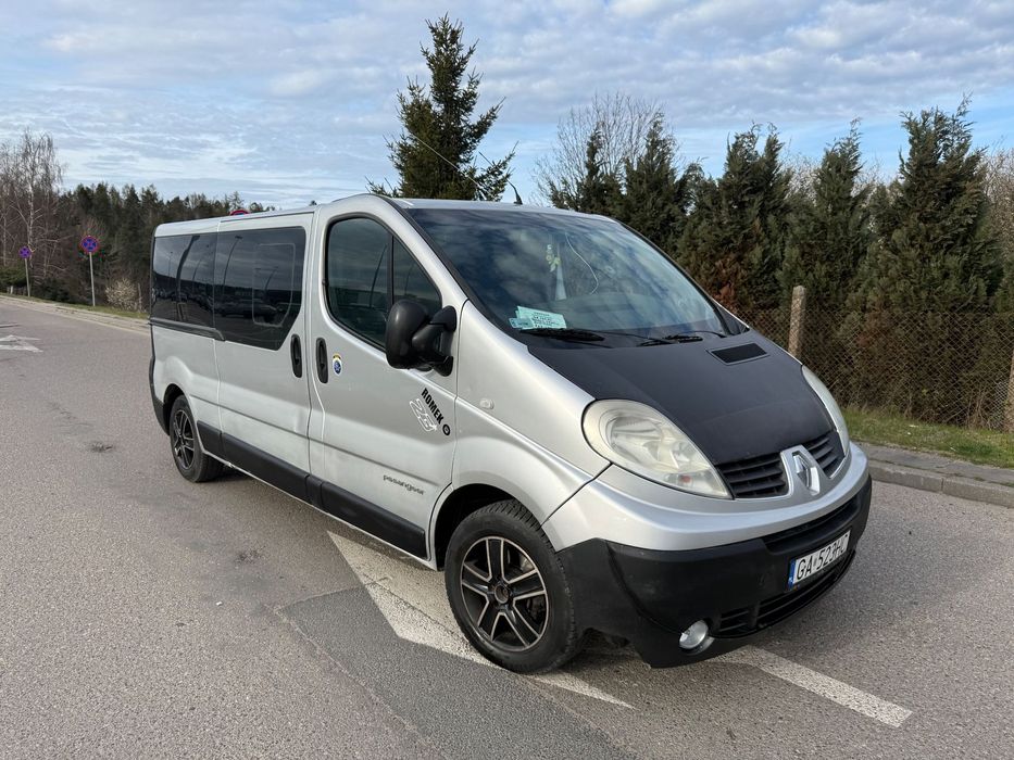 Ford Galaxy Renault Trafic 2.0 dCi 115KM Hak 9 osobowy Opłacony !!!